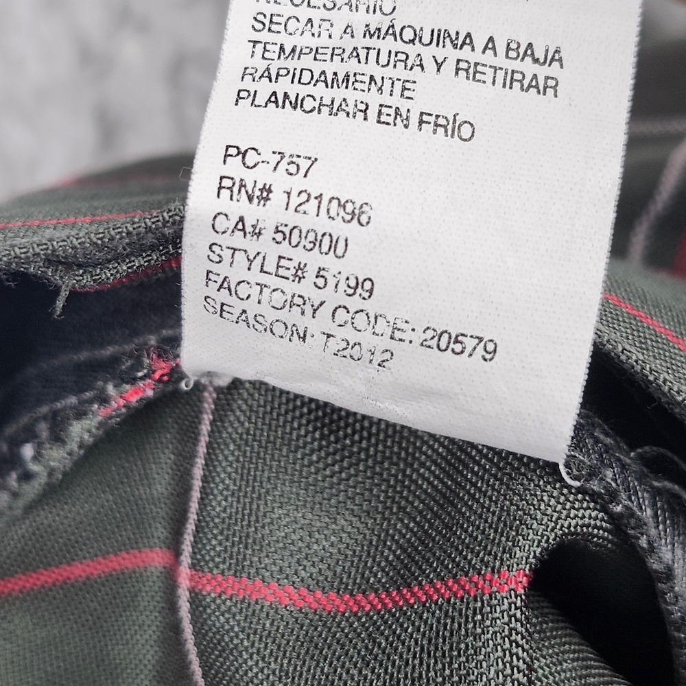 IZOD XFG Shorts Mens 40 Green Plaid Golf Performance Flat Front Bermuda Chinos‎ - Picture 11 of 11
